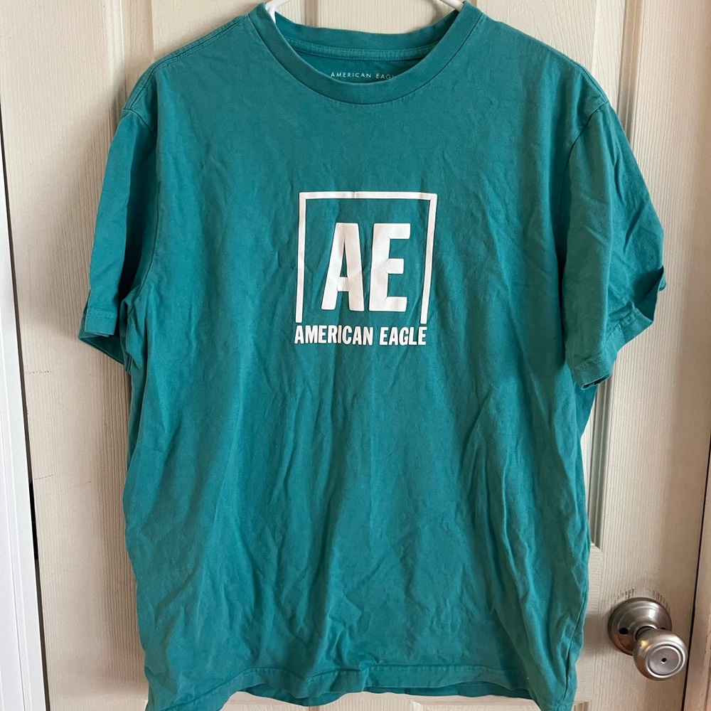 American eagle tshirt